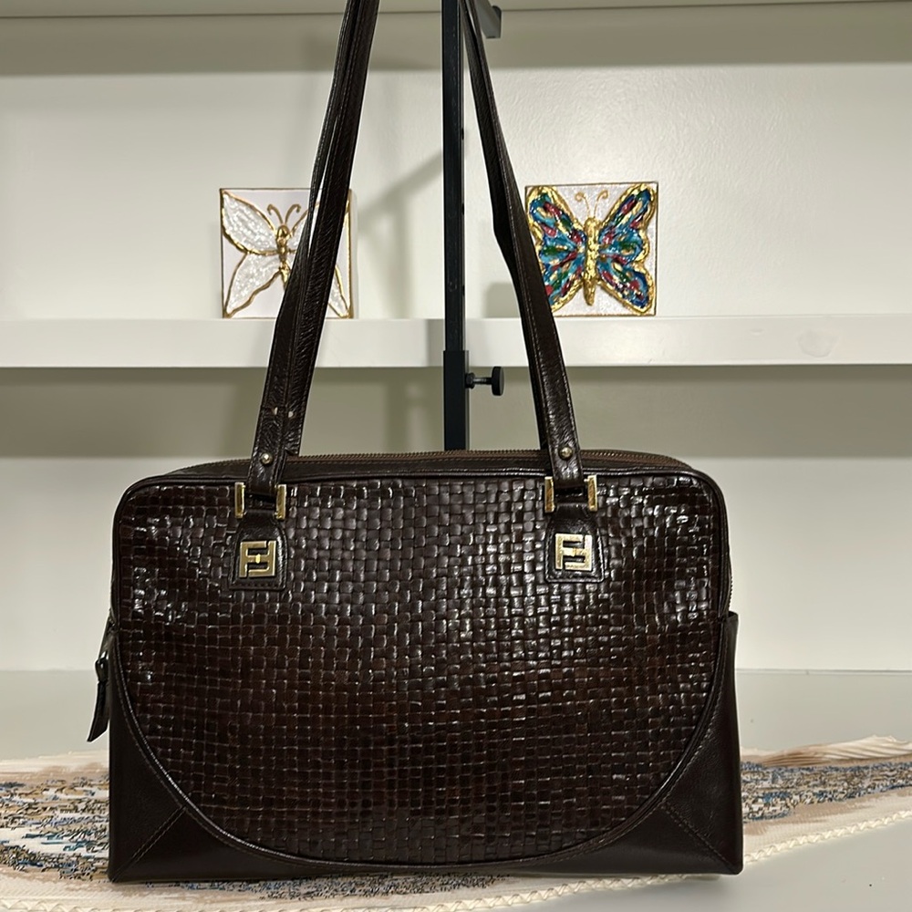 SOLD Fendi FF Logo Intrecciato Leather Shoulder Bag - Picture 3 of 17